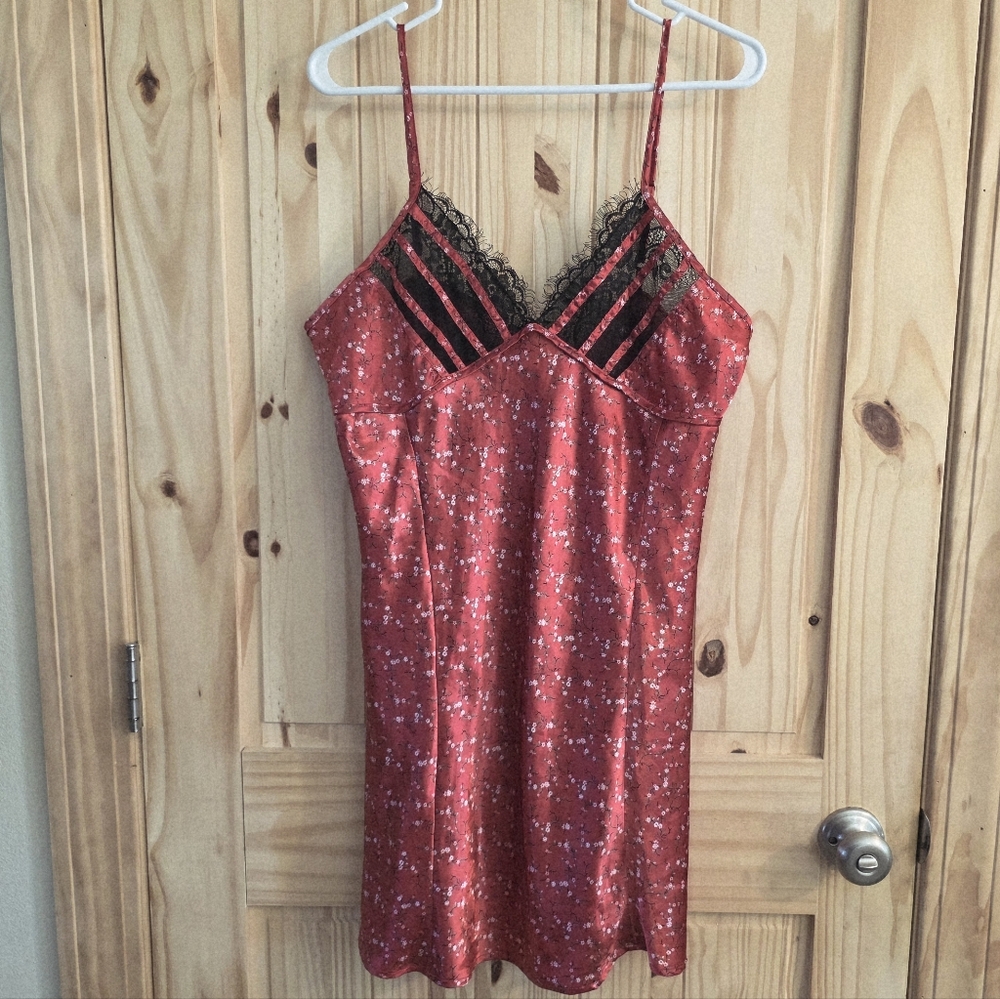 Red Floral Lace Trim Chemise Nightgown
